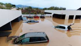 En OCU estamos al lado de los afectados por la DANA.
